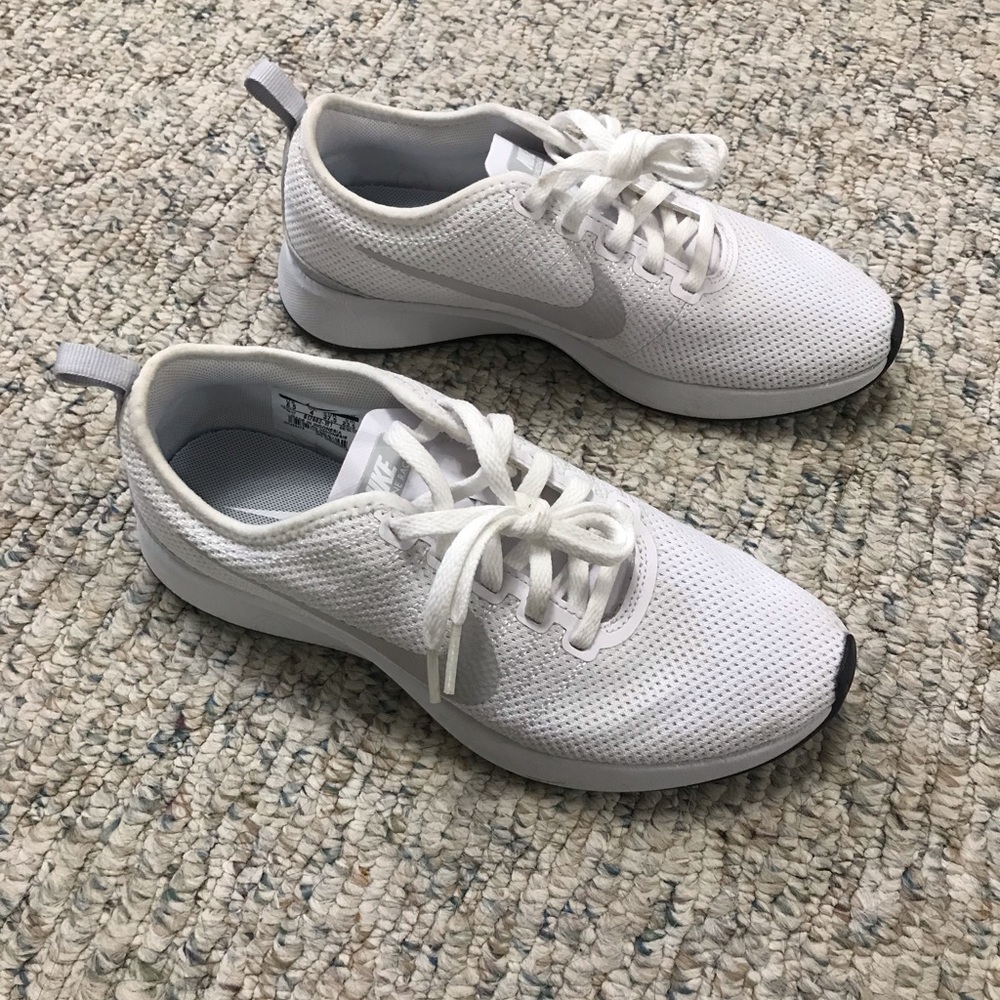 White Nike’s